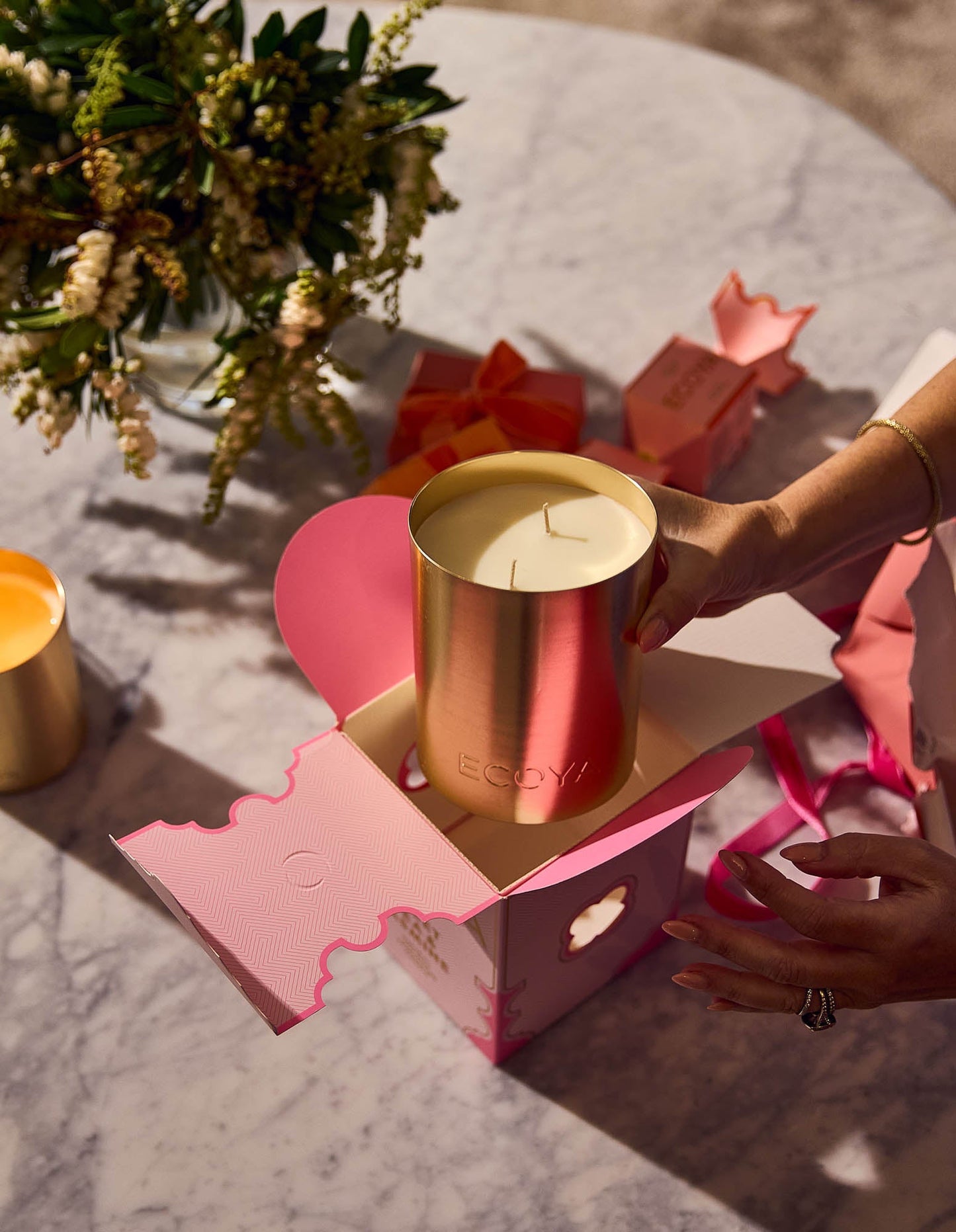 Holiday: Sweet Pea & Jasmine Grand Goldie Candle